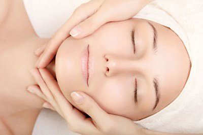 Tighten Facial Skin Naturally to Stay Young, facial skin massage