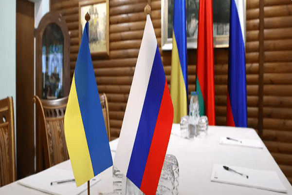 Ukraine and Russia dealing with a fifteen-point harmony plan