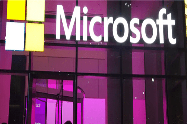 Microsoft bows to European pressure and adapts cloud services for competition