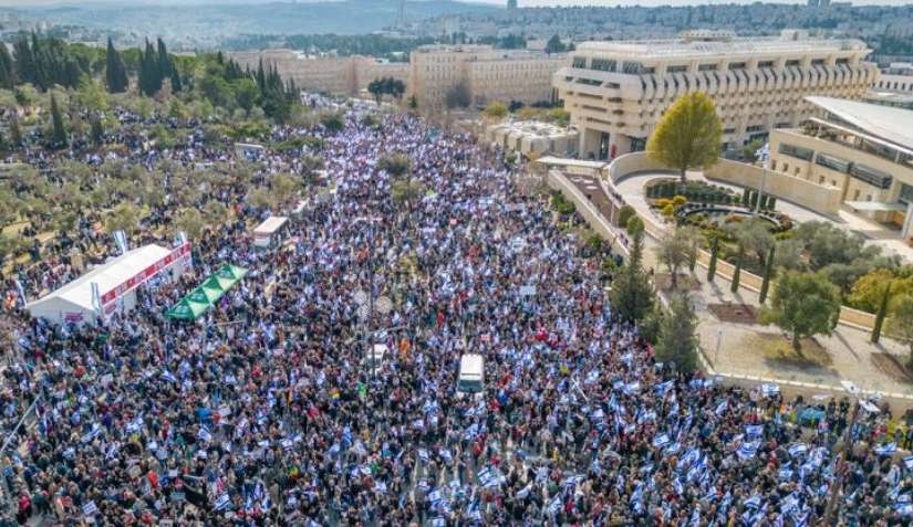 Wave of protests grips Jerusalem