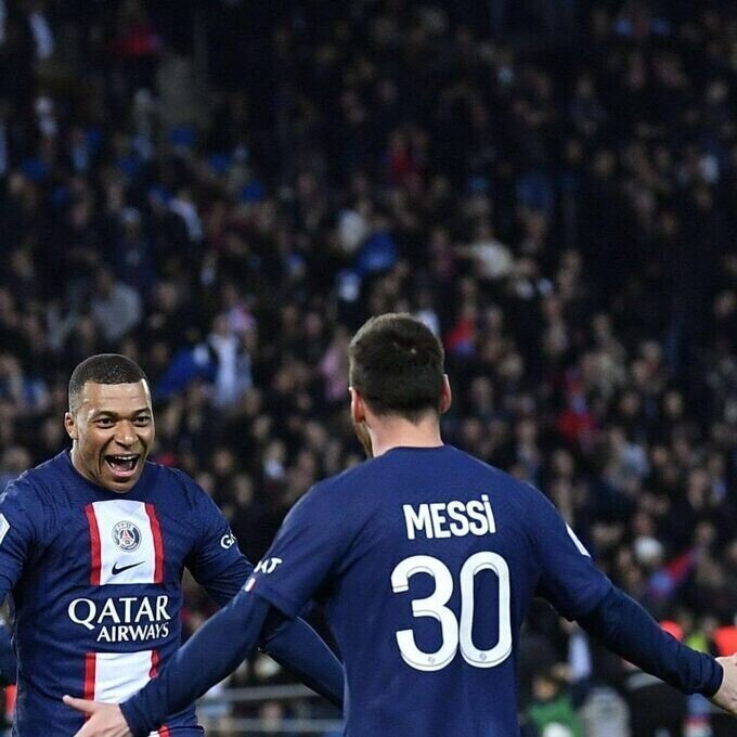 Messi and Mbappe decide PSG beats Lens and forwards the