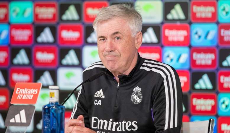 Ancelotti praises Messis possible return to Barcelona ​​but ponders Its