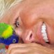 Fabiana Karla apologizes to Xuxa for comment after bird death