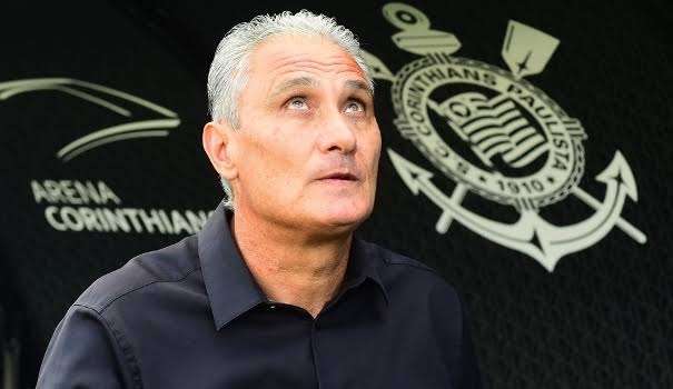 Corinthians tries to sign Tite with help from Andrés