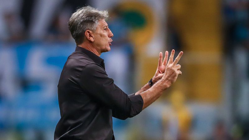 Renato Gaúcho detonates Grêmio's posture and gets scolded with the