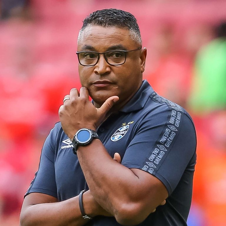 Corinthians gives up closing with Roger Machado