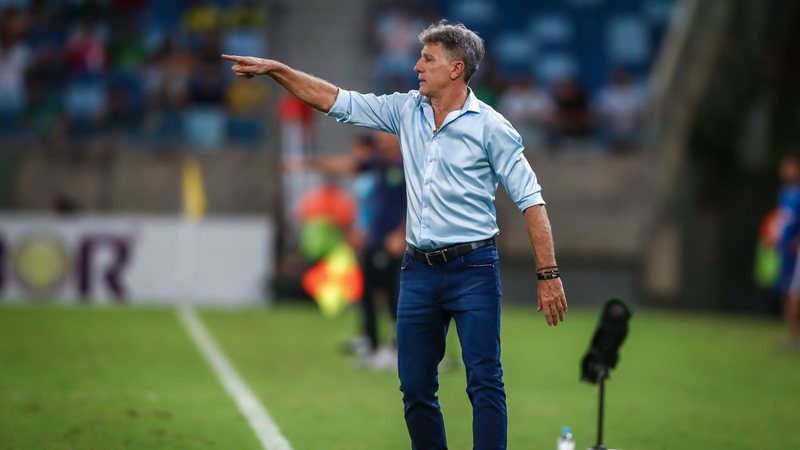 Renato Gaúcho evaluates Grêmio's victory, but asks the squad