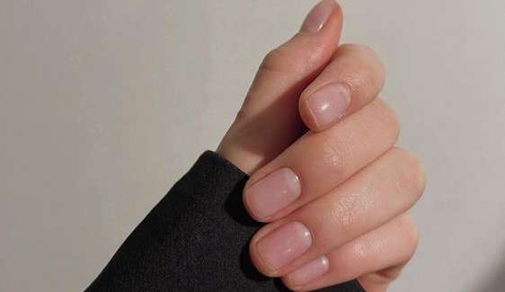 New trend of minimalist nails are called Lip Gloss