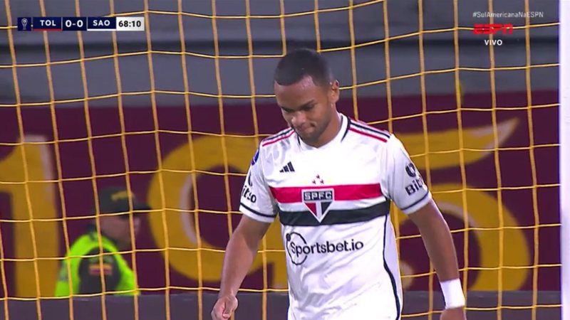 São Paulo creates little, and draws with Tolima in the