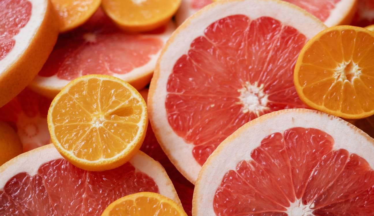 Substance present in citrus fruits helps reduce weight gain