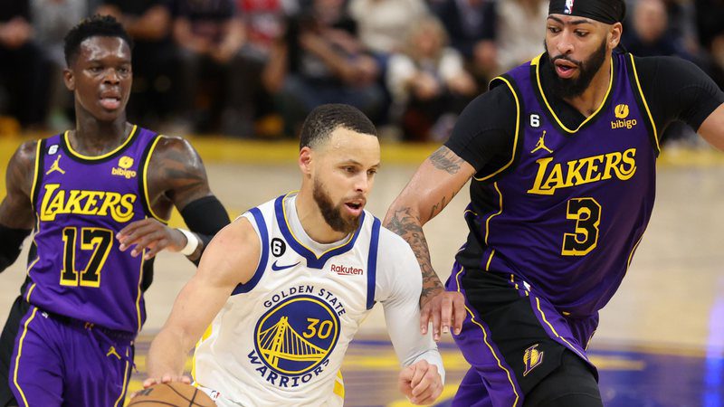 Warriors bounce back and tie series with Lakers