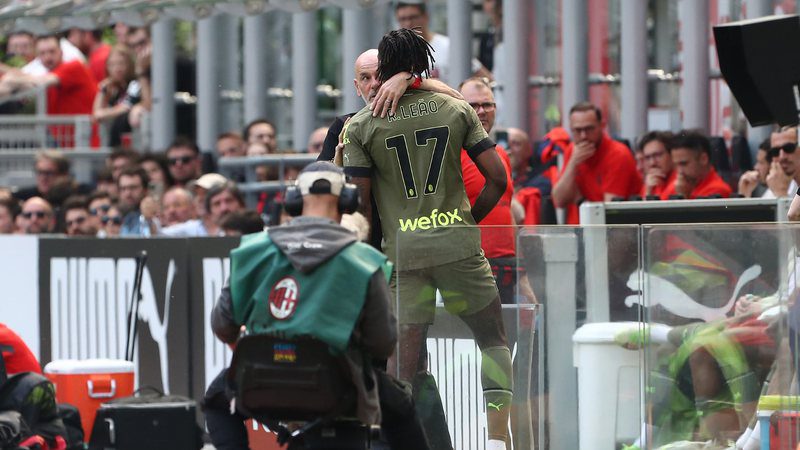 Milan star suffers injury and becomes doubt for Champions semi final