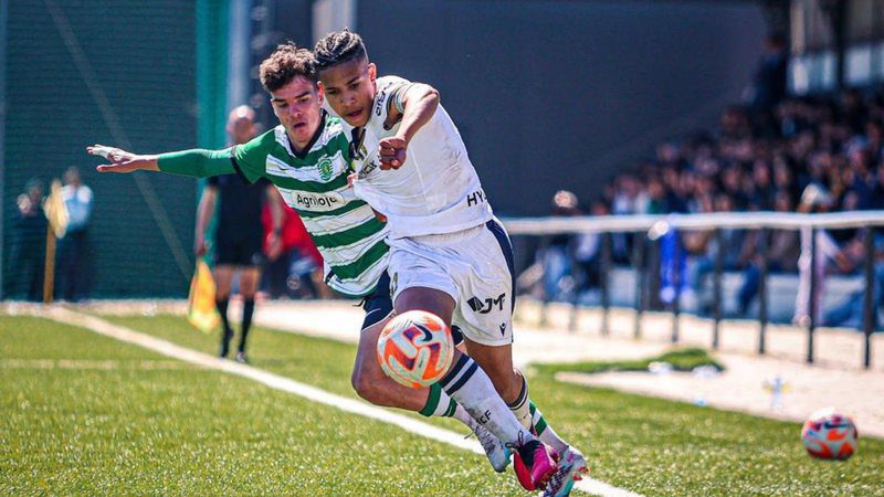 Children of former player Paulo Assunção stand out in Portuguese