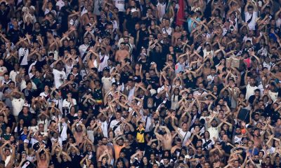 Vasco fans set up a protest in front of the
