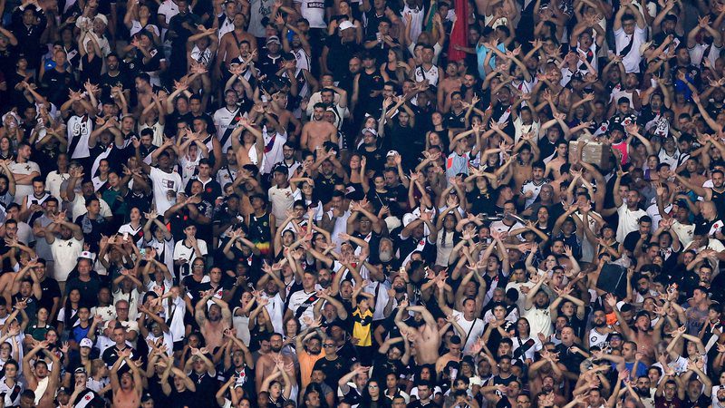 Vasco fans set up a protest in front of the