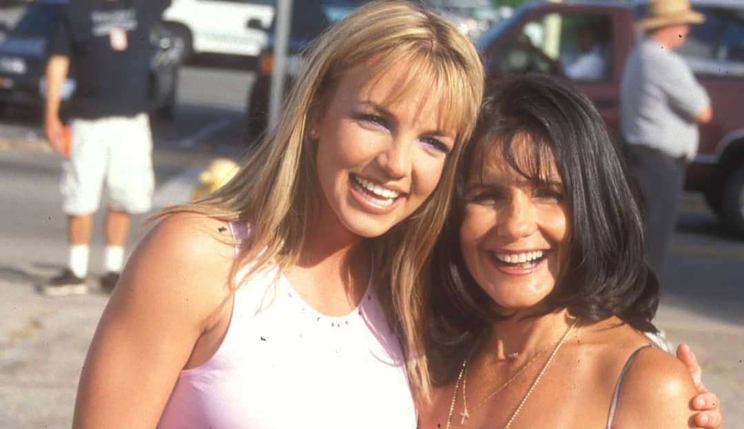 Britney Spears' mother reunites with daughter after years
