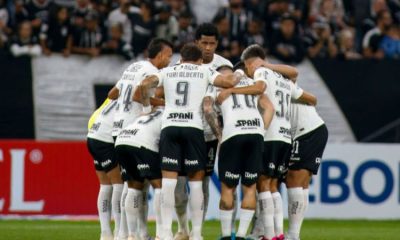 Corinthians approaches experienced coach and prepares announcement