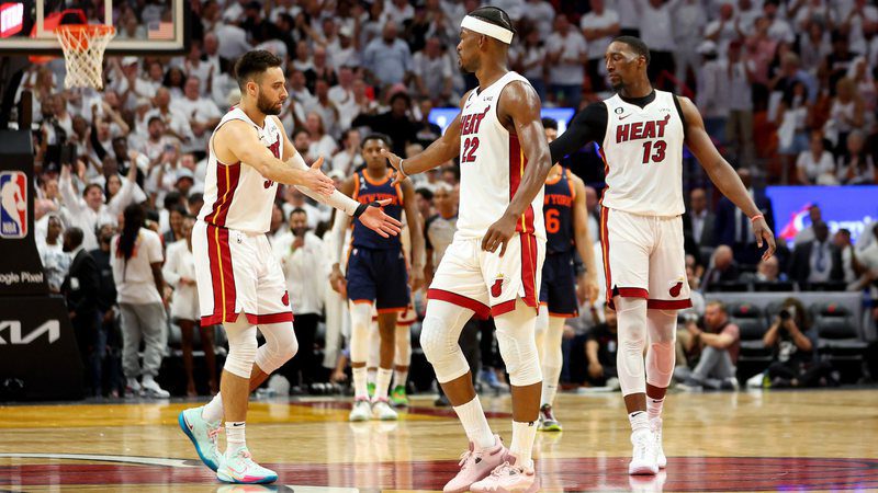 Heat wins series against Knicks, advances to East Finals