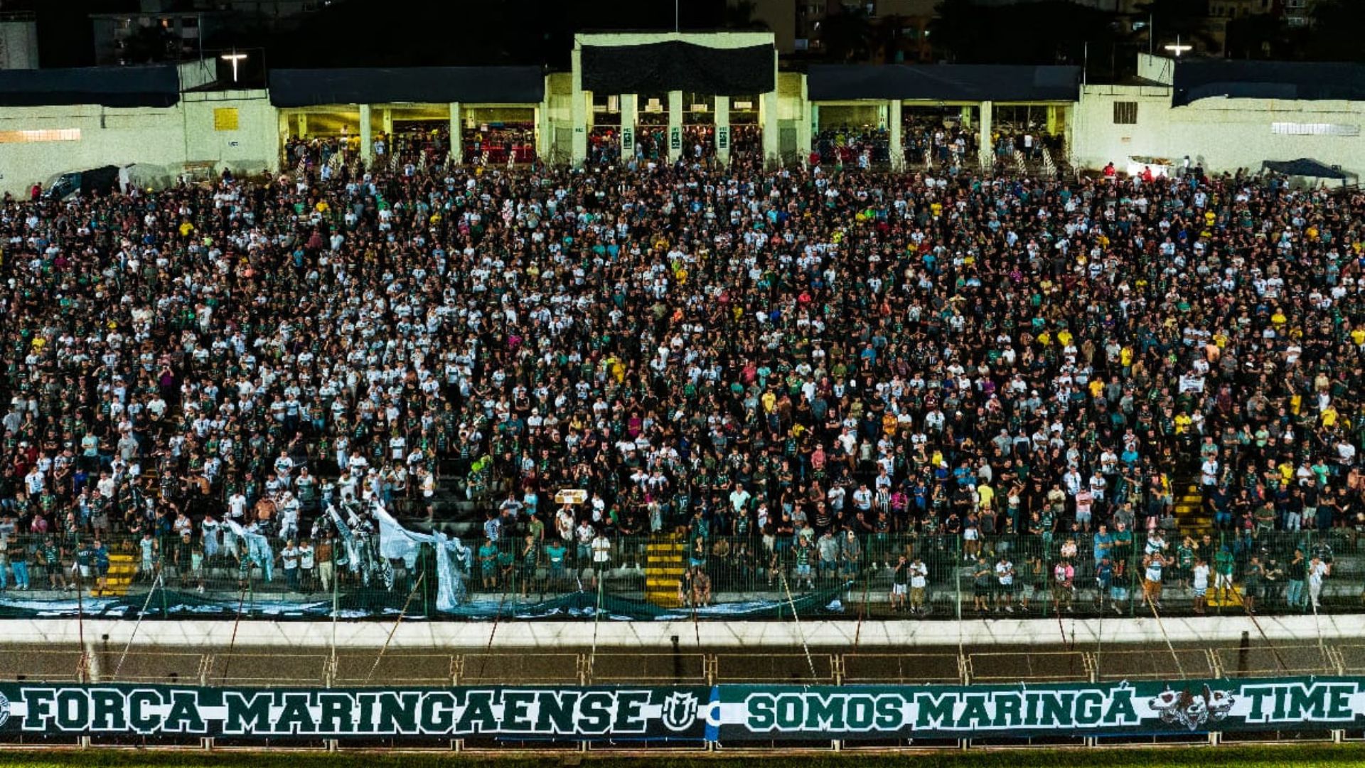 Maringá FC fans