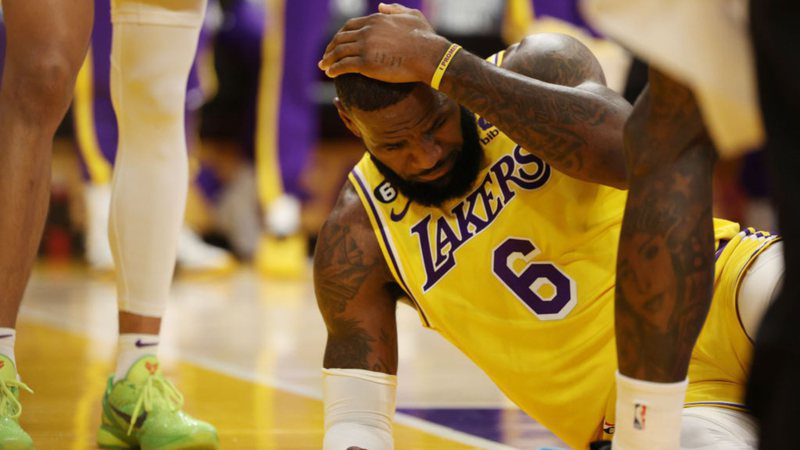 Nuggets 'sweep' Lakers, and LeBron James reveals NBA future