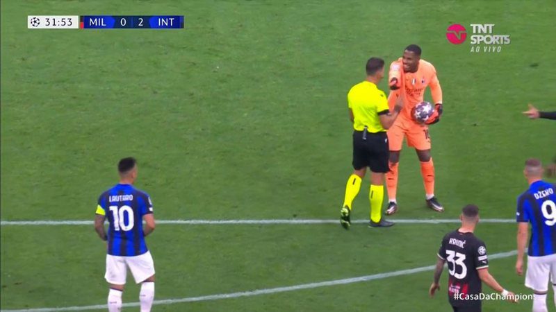 Referee cancels penalty for Inter, and web reacts to Lautaro's