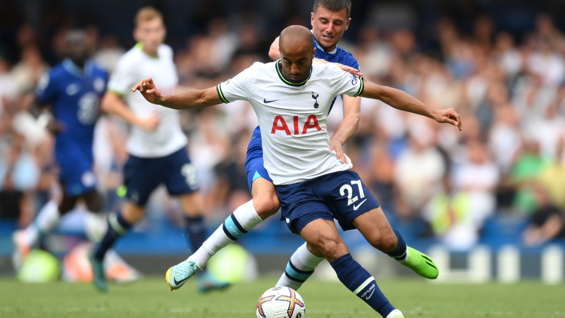 Lucas Moura in action for Tottenham, in a match against Chelsea (Credit: Getty Images)