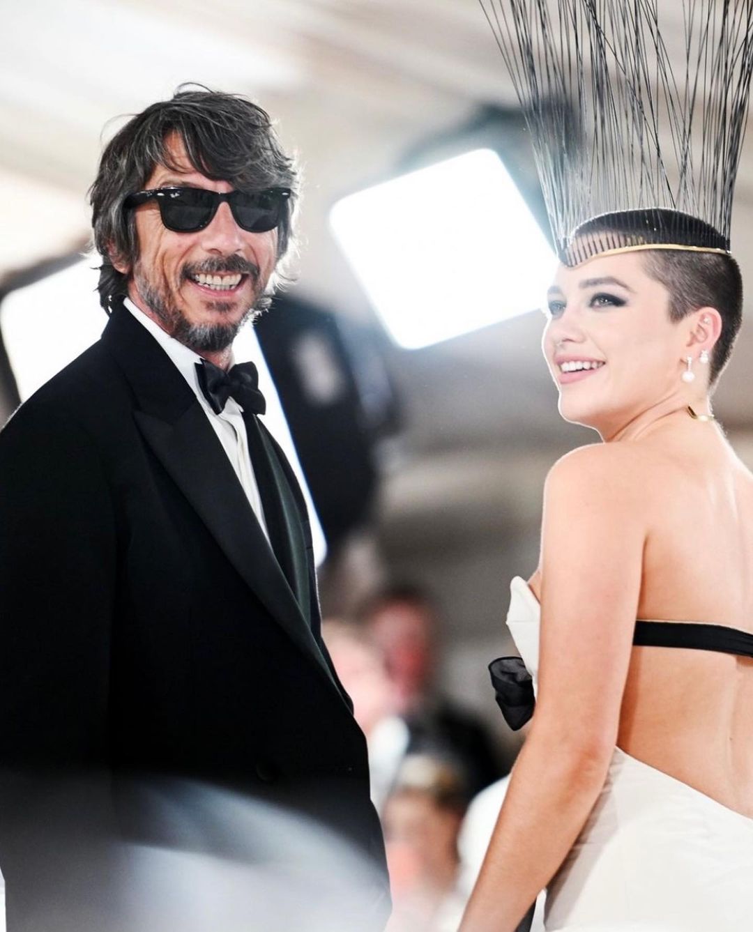 British actress Florence Pugh and artistic director of Valentino, Pierpaolo Piccioli, at the Met Gala 2023. Reproduction/Instagram