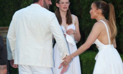 Ben Affleck, his immense daughter Violet and Jennifer Lopez: matching