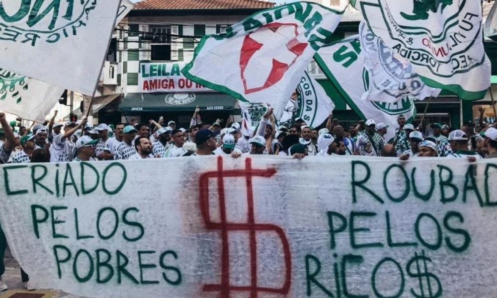 Mancha Alvi Verde protests against Palmeiras board