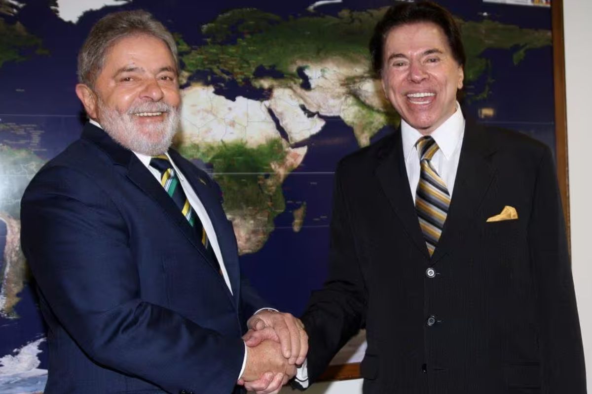 Silvio Santos and Lula have a conversation like great friends,