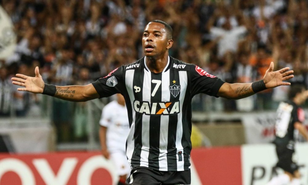 Robinho is arrested in Santos and will serve detention in