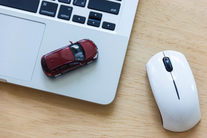 Buying insurance online: 5 tips to avoid mistakes when choosing your car insurance