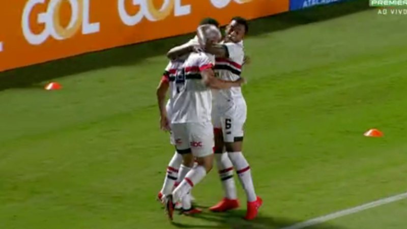 With Zubeldía watching, São Paulo plays well and wins in
