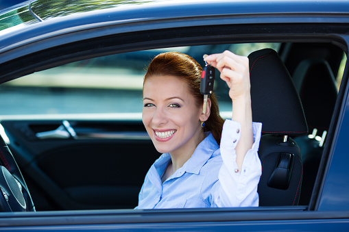 3 auto insurance options for women that you should know