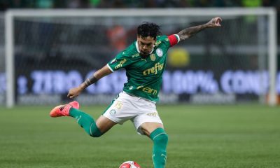 Abel Ferreira surprises in lineup with changes