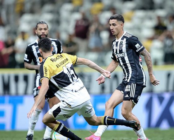 Atlético MG lets home victory slip away and draws with Criciúma