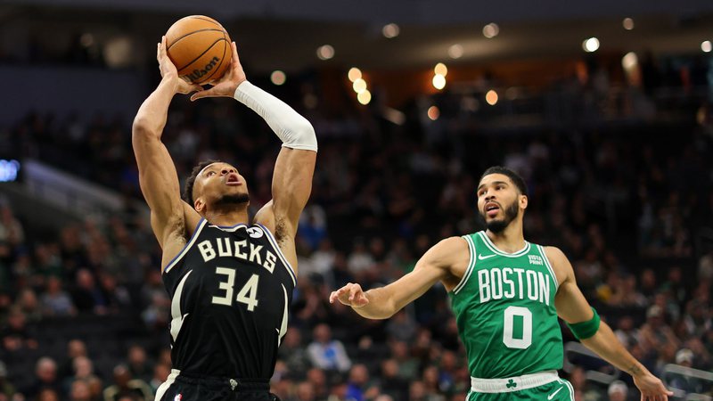 Bucks defeat Celtics in duel of Eastern giants