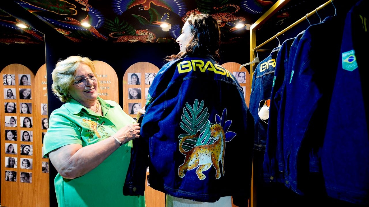 Check out the Brazilian delegation uniform for the Olympics