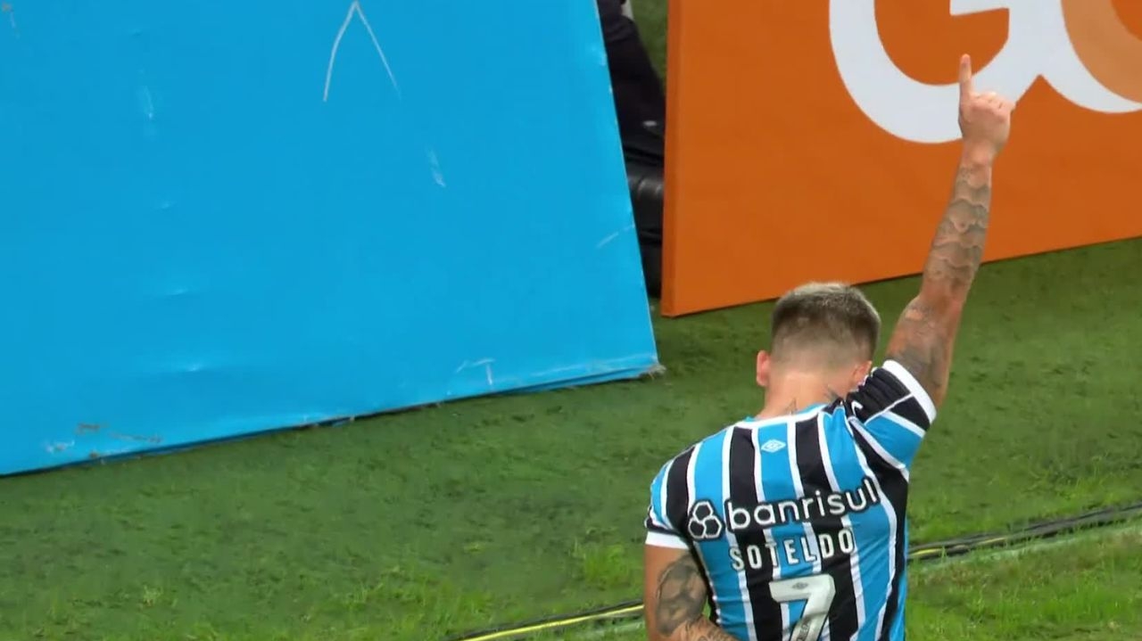 Grêmio beats Athletico PR in a game for the Brazilian Championship