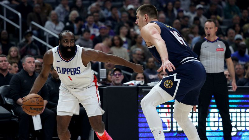 Jokic has a stellar performance, but Clippers beat Nuggets