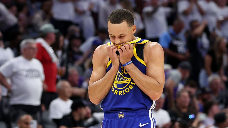 Warriors fall to Kings in play in and say goodbye to
