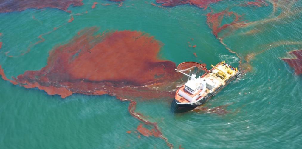 What compensation can I seek in an offshore oil spill