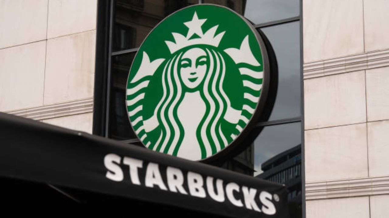 ZAMP, Burger King franchisor, tries to acquire Starbucks Brasil