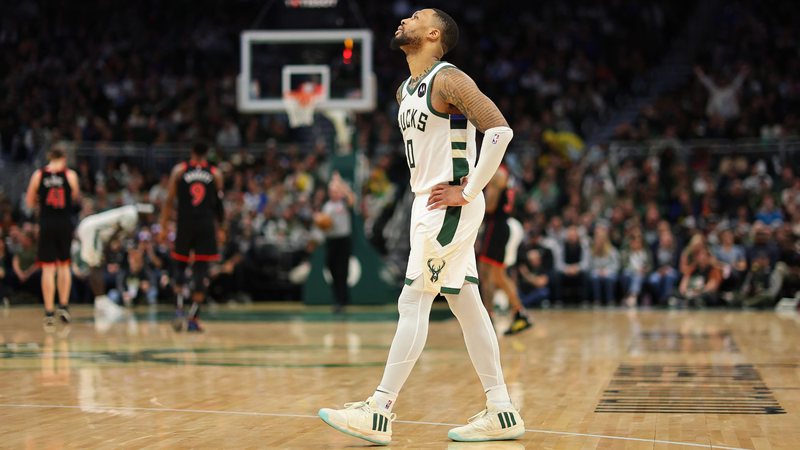 leaders confirm favoritism, but Bucks suffer from upset