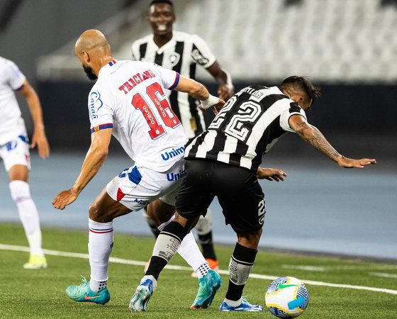 Bahia beats Botafogo away from home and takes second place