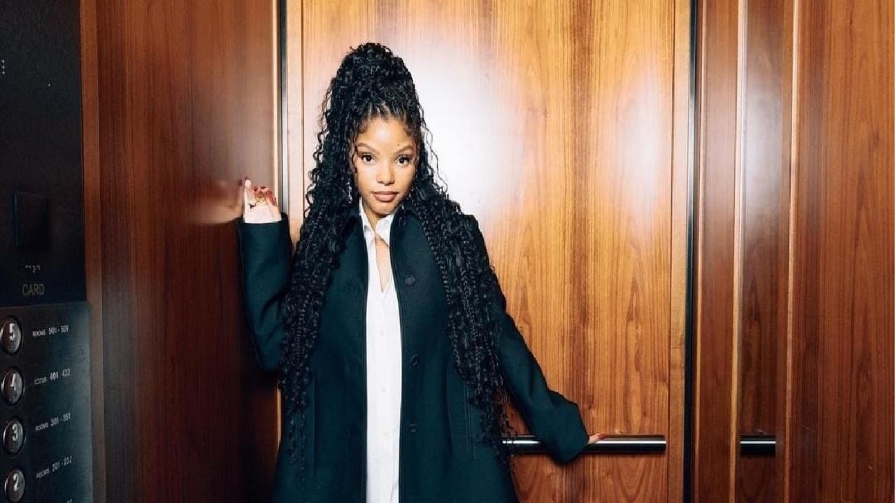 Halle Bailey shows off baggy clothes at a fashion event