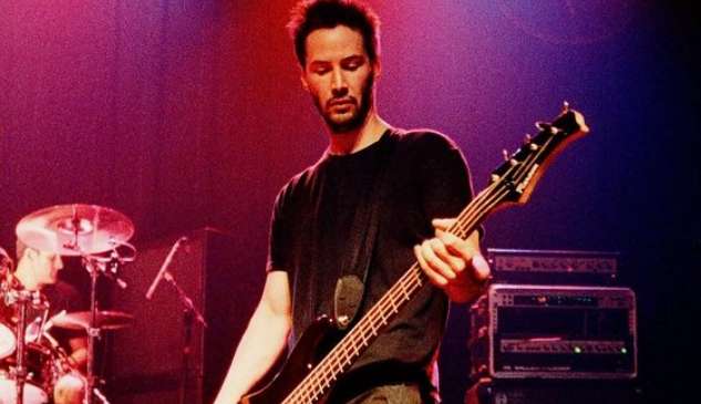 Keanu Reeves in the Dogstar Band after 18 years!