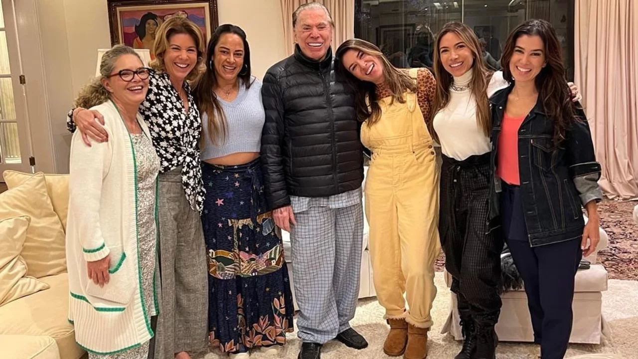 Silvia Abravanel, second daughter of Silvio Santos, stopped following her other five sisters on Instagram