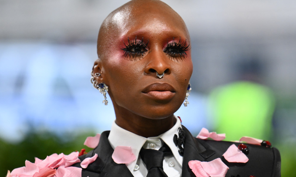 Striking eyes stand out at the Met Gala 2024