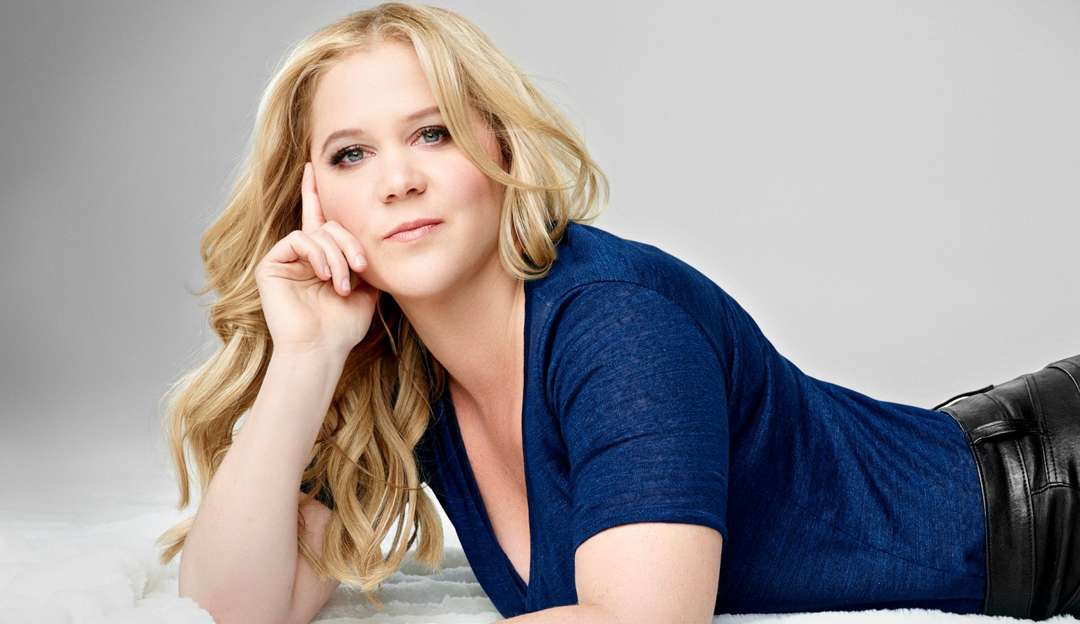 Amy Schumer explains absence from rehearsals due to son's hospitalization